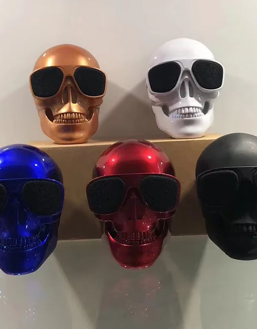 Load image into Gallery viewer, Skull Head Speaker Portable Mini Bluetooth-Compatible Wireless HD Stereo Speakers Skull Head Subwoofer Creative Home Ornament
